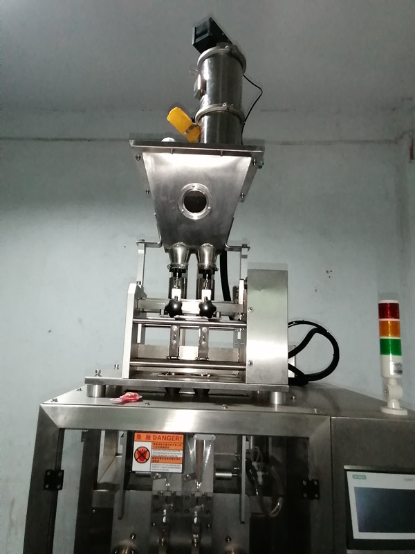 2 lanes sticks sachet packing machine